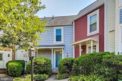 11924 Redtree Way, Reston, VA 20194 - Photo 3