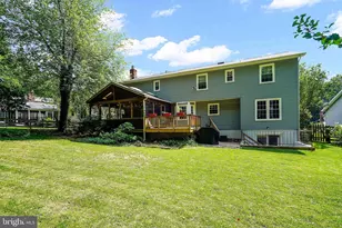 13212 Coralberry Dr, Fairfax, VA 22033 - Photo 33