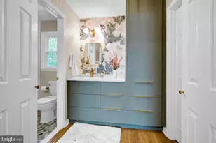 13212 Coralberry Dr, Fairfax, VA 22033 - Photo 17