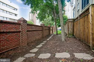 1309 McLean Crest Ct, McLean, VA 22101 - Photo 59