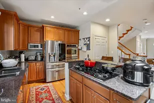 1309 McLean Crest Ct, McLean, VA 22101 - Photo 15