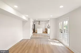 13458 Stream Valley Dr, Chantilly, VA 20151 - Photo 35