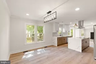 13458 Stream Valley Dr, Chantilly, VA 20151 - Photo 13