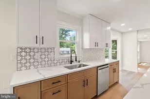 13458 Stream Valley Dr, Chantilly, VA 20151 - Photo 21