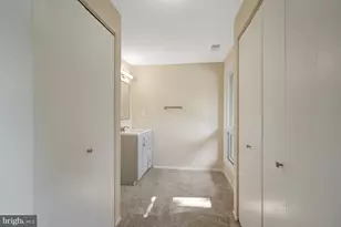 4445 Elan Ct, Annandale, VA 22003 - Photo 29