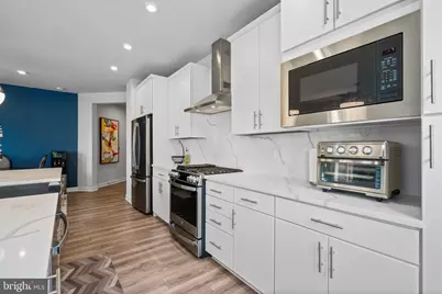 3925 Fair Ridge Drive #201, Fairfax, VA 22033 - Photo 27