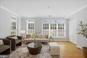 4593 Whittemore Pl, Fairfax, VA 22030 - Photo 3