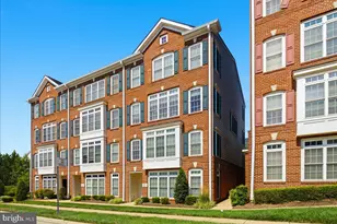 4593 Whittemore Pl, Fairfax, VA 22030 - Photo 33