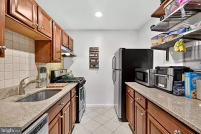 2914 Kings Chapel Road #8, Falls Church, VA 22042 - Photo 9
