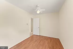 9719 Cinnamon Creek Dr, Vienna, VA 22182 - Photo 39