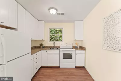 9719 Cinnamon Creek Drive, Vienna, VA 22182 - Photo 23