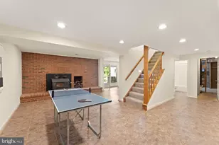 9719 Cinnamon Creek Dr, Vienna, VA 22182 - Photo 45