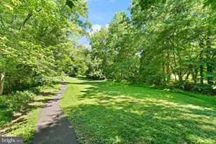 9719 Cinnamon Creek Dr, Vienna, VA 22182 - Photo 67