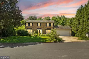 9719 Cinnamon Creek Dr, Vienna, VA 22182 - Photo 3
