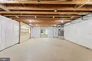 9719 Cinnamon Creek Dr, Vienna, VA 22182 - Photo 51