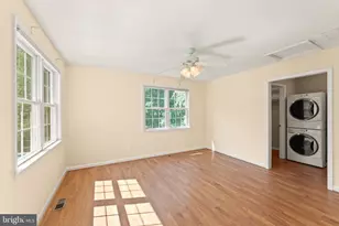 9719 Cinnamon Creek Dr, Vienna, VA 22182 - Photo 25