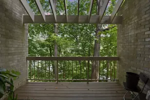 11128 Boathouse Ct, Reston, VA 20191 - Photo 3