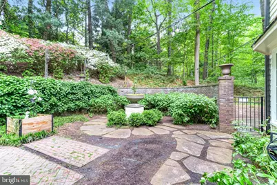 7845 Old Dominion Drive, McLean, VA 22102 - Photo 17
