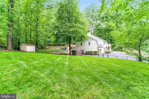 7845 Old Dominion Dr, McLean, VA 22102 - Photo 23