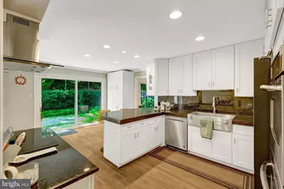 7845 Old Dominion Drive, McLean, VA 22102 - Photo 43
