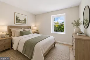 3113 Pebble Hill Ln, Fairfax, VA 22031 - Photo 9