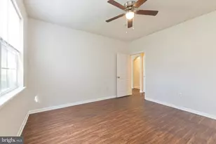 12958 Centre Park Cir, Herndon, VA 20171 - Photo 19