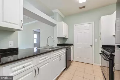 12958 Centre Park Circle #118, Herndon, VA 20171 - Photo 3