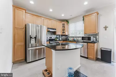4577 Derring Lane, Fairfax, VA 22030 - Photo 3