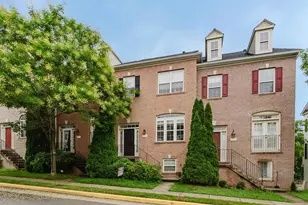 4577 Derring Ln, Fairfax, VA 22030 - Photo 1