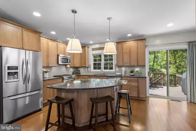 7049 Kings Manor Drive, Alexandria, VA 22315 - Photo 19