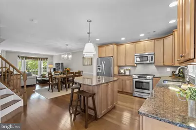 7049 Kings Manor Drive, Alexandria, VA 22315 - Photo 21