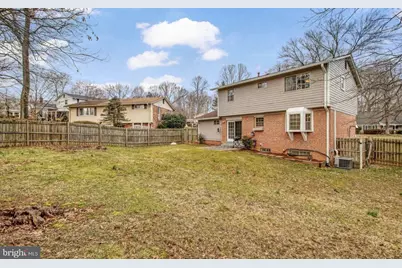 5012 Gainsborough Drive, Fairfax, VA 22032 - Photo 13