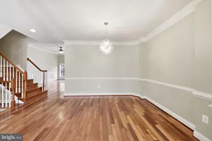 6403 Velliety Ln, Springfield, VA 22152 - Photo 7