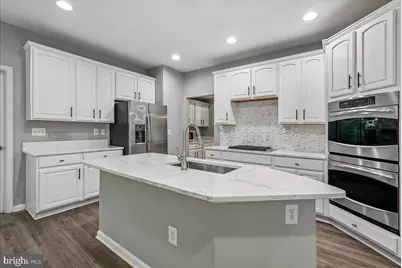 905 Royal Elm Court, Herndon, VA 20170 - Photo 3