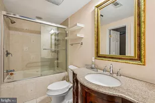 905 Royal Elm Ct, Herndon, VA 20170 - Photo 57