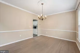 905 Royal Elm Ct, Herndon, VA 20170 - Photo 11