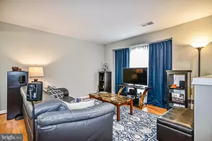 8606 Rocky Gap Ct, Lorton, VA 22079 - Photo 5