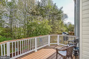 8606 Rocky Gap Ct, Lorton, VA 22079 - Photo 15