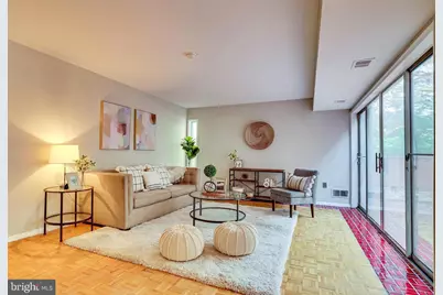 11503 Links Drive, Reston, VA 20190 - Photo 7