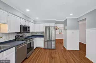 3952 Rosebay Ct, Fairfax, VA 22033 - Photo 11