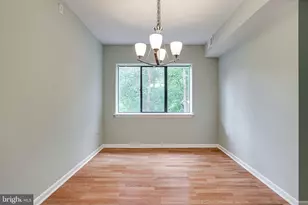 2210 Springwood Dr, Reston, VA 20191 - Photo 11