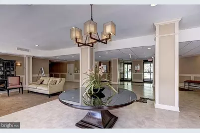 6800 Fleetwood Road #913, McLean, VA 22101 - Photo 3