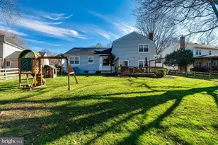 3022 Dower House Dr, Herndon, VA 20171 - Photo 7