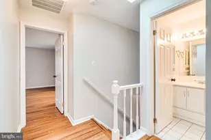 3022 Dower House Dr, Herndon, VA 20171 - Photo 25