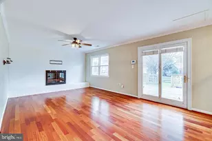 3022 Dower House Dr, Herndon, VA 20171 - Photo 23