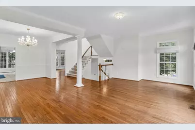 6618 Frost Lake Lane, Alexandria, VA 22315 - Photo 5