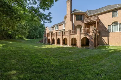 731 Utterback Store Road, Great Falls, VA 22066 - Photo 15