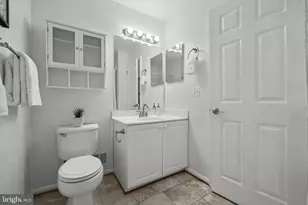 4303 Chariot Ct, Fairfax, VA 22030 - Photo 37