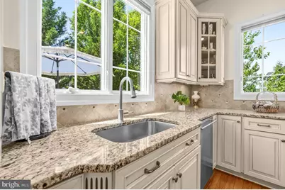 6189 Adeline Court, McLean, VA 22101 - Photo 11