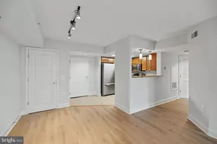 11800 Sunset Hills Rd, Reston, VA 20190 - Photo 17